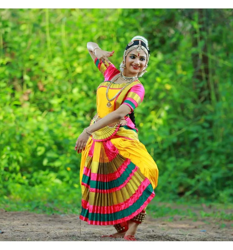 BHARATANATYAM SUNPLEAT WS1